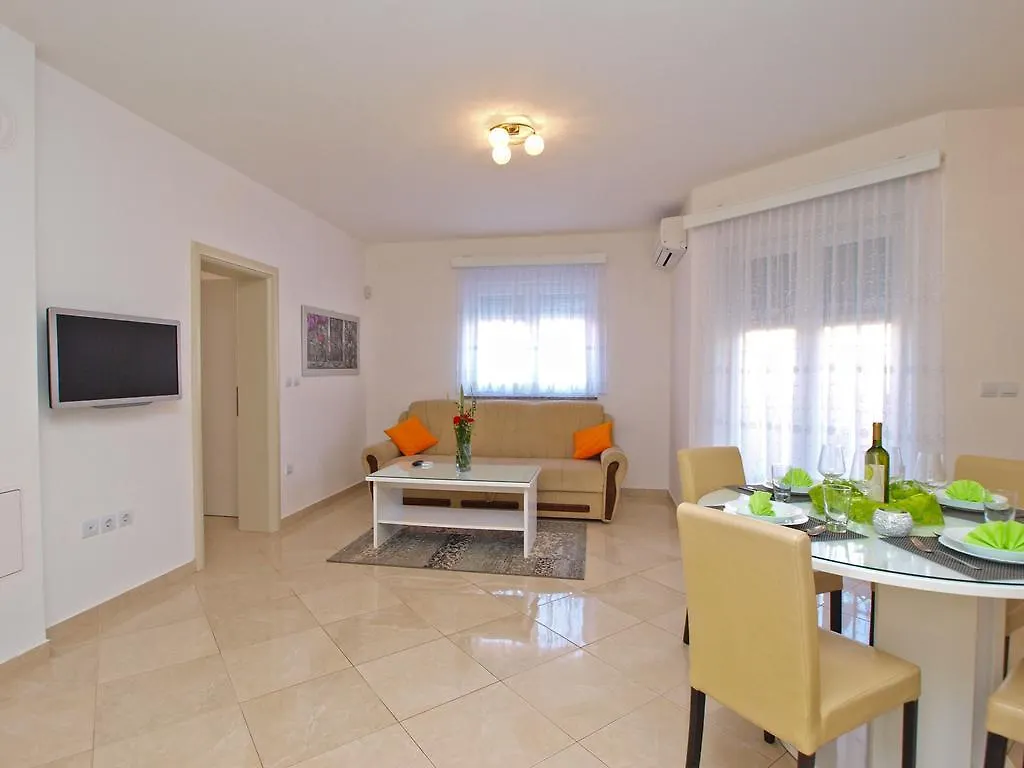 Apartments Medulin 396 Croatia