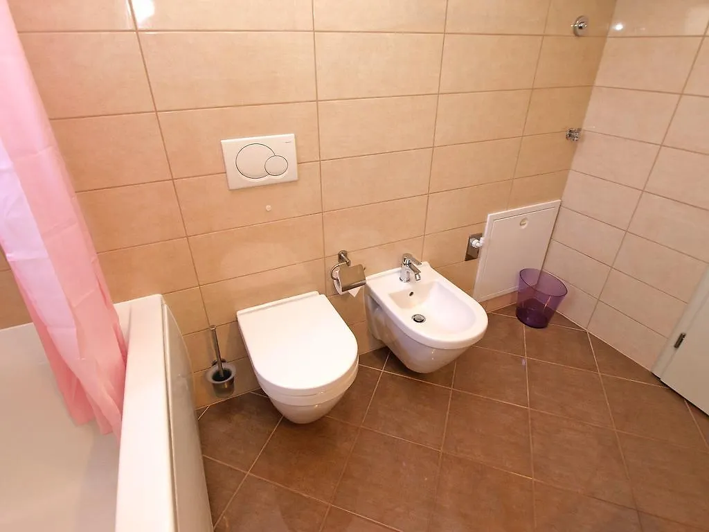 Apartments Medulin 396
