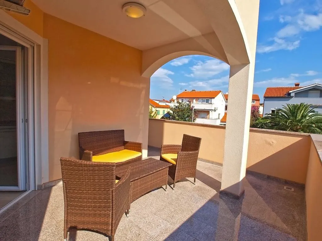 Apartments Medulin 396